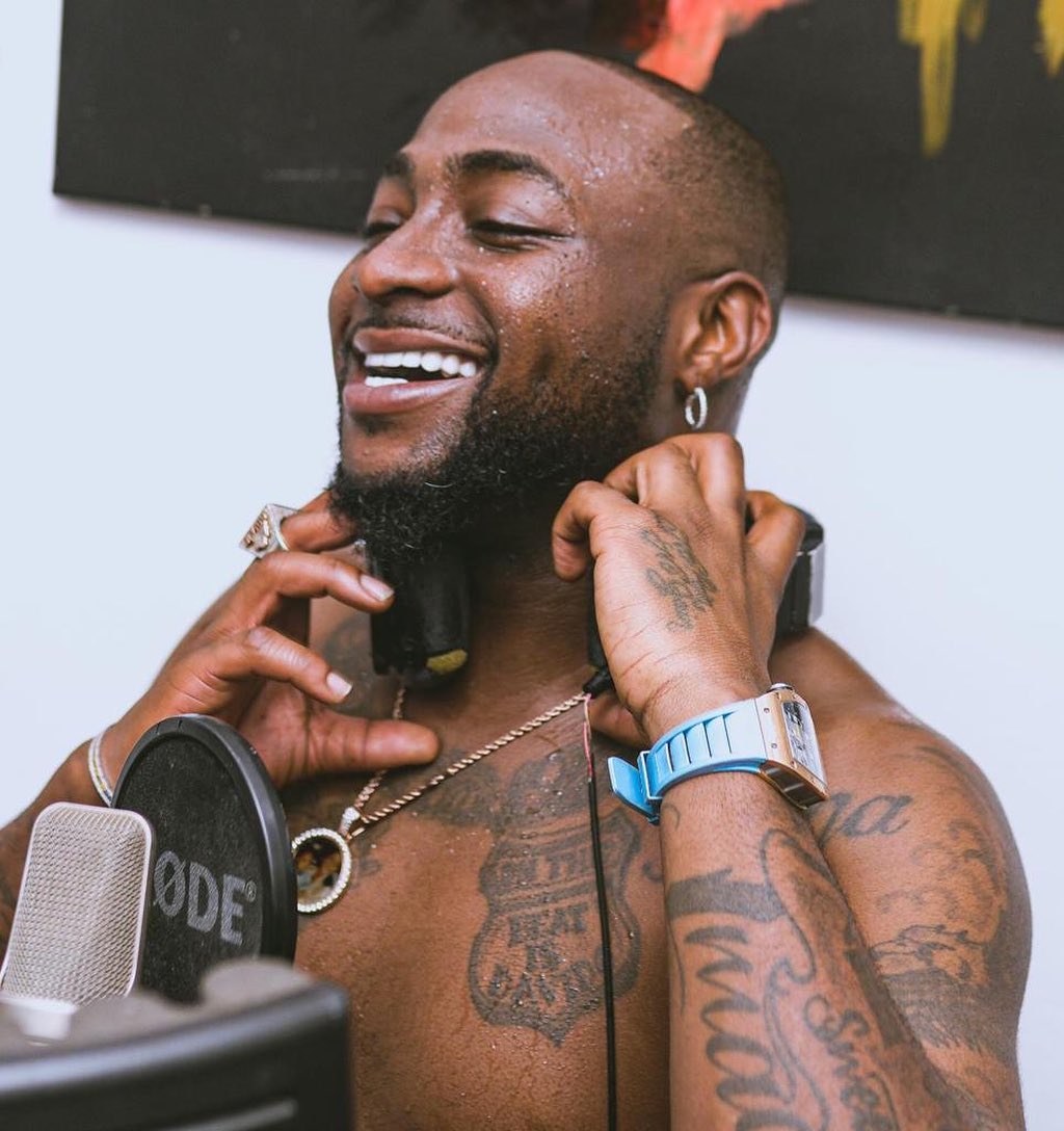 Davido retracts