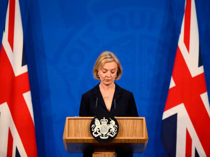 BREAKING: British Prime Minister, Liz Truss resigns after 6 Weeks in Office