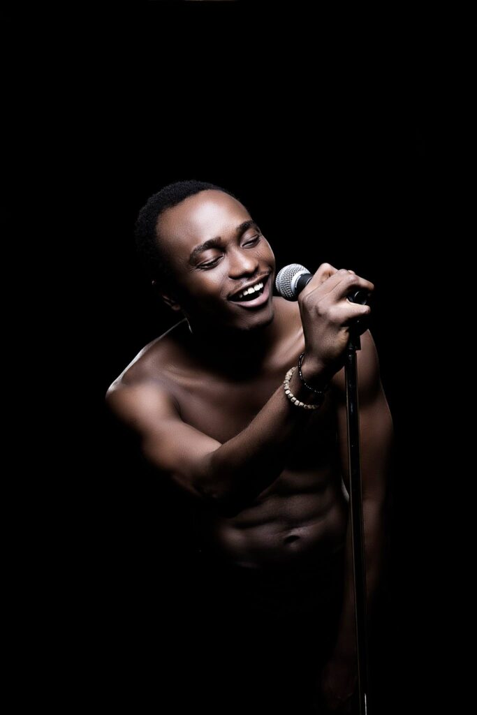 Brymo apologizes