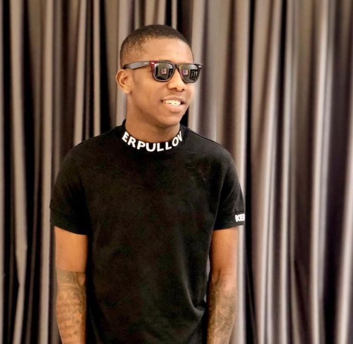 Singer Small Doctor