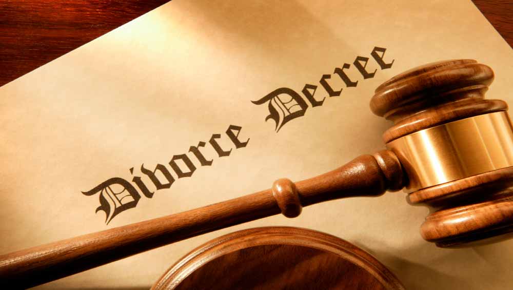  Man divorces 